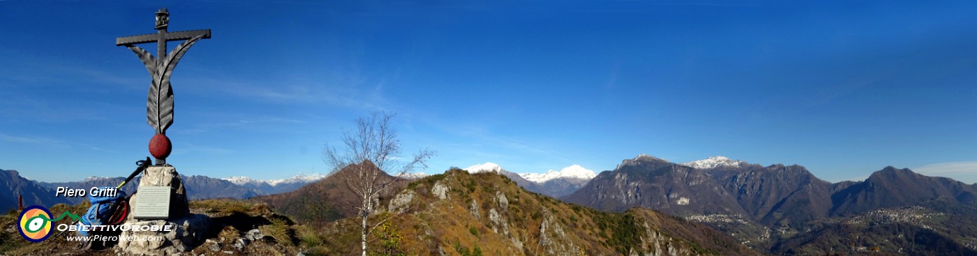 70 Panoramica verso i monti della Val Serina.jpg